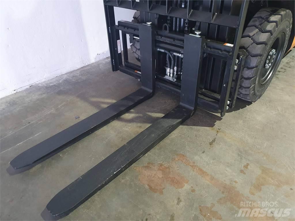  CPCD25T8 S4S Diesel gaffeltrucks
