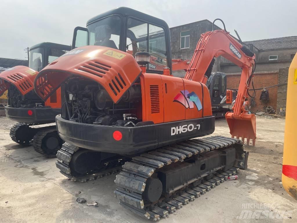 Doosan DH 60 Minigravemaskiner