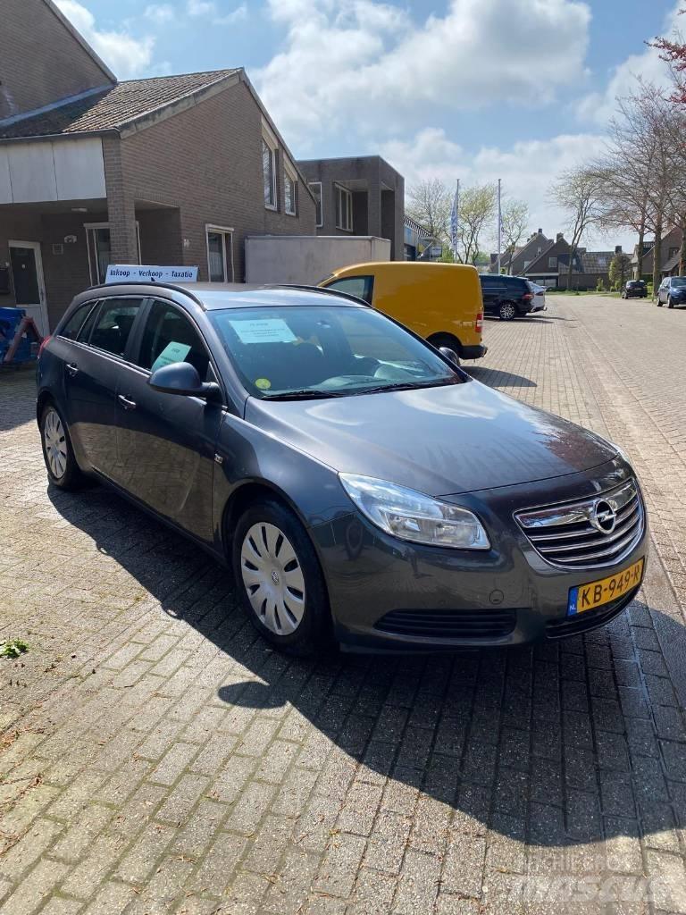 Opel Insignia Biler