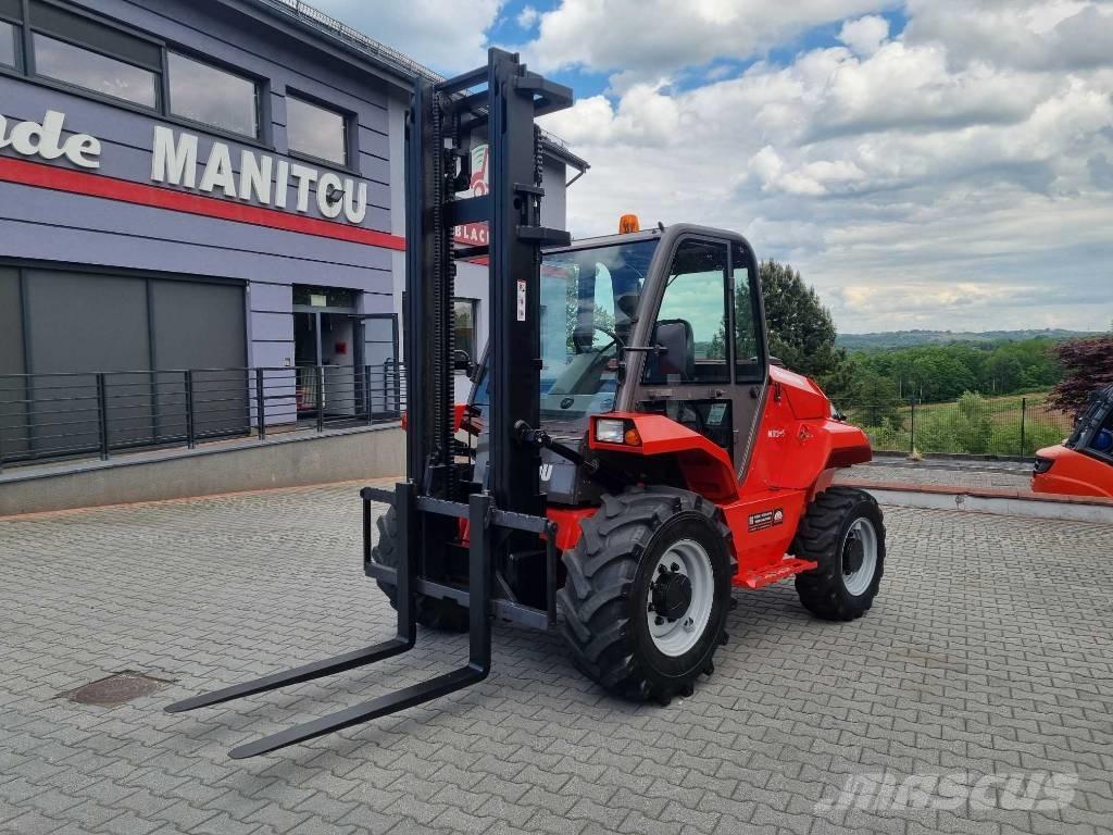 Manitou M26-4 Terrængående gaffeltruck