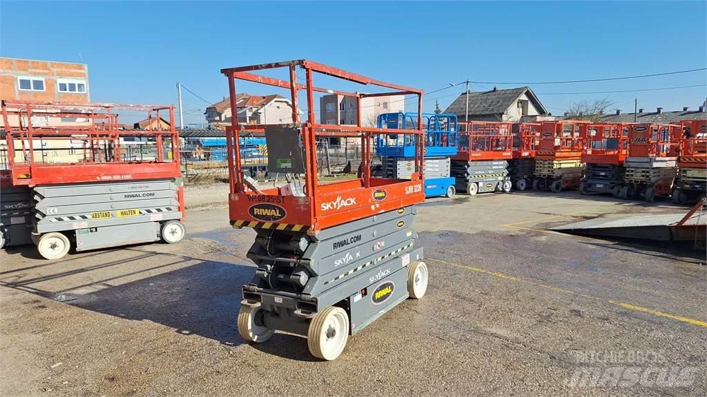 SkyJack SJIII3226 Saxlifte