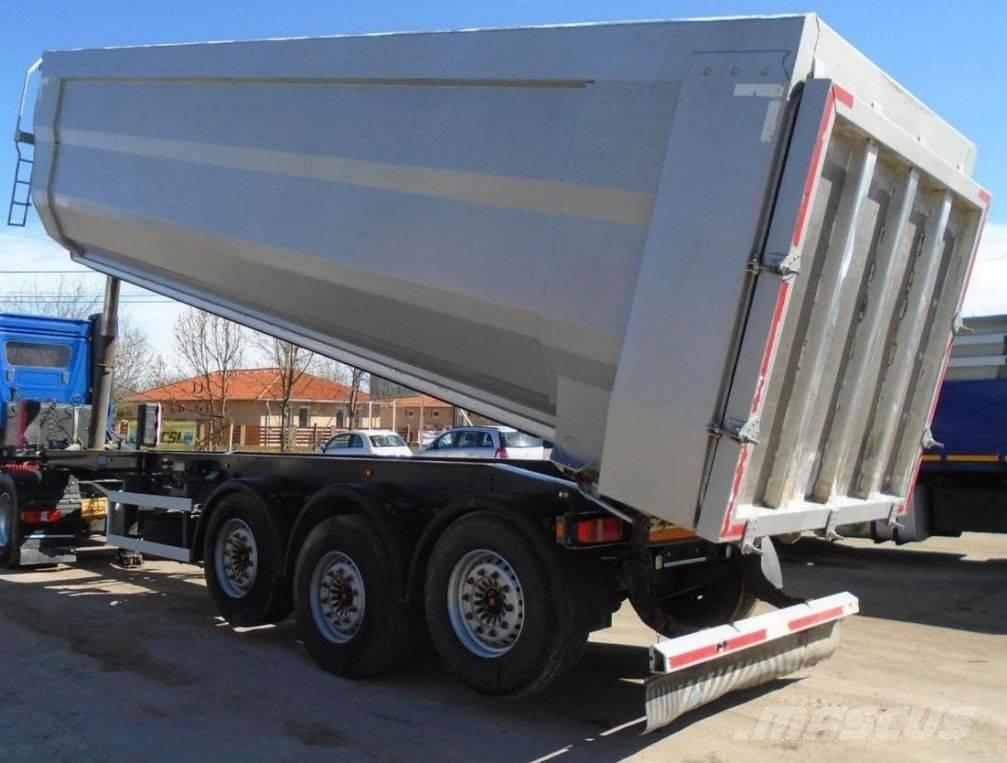 Kempf SKM 3 45m3 Semi-trailer med tip