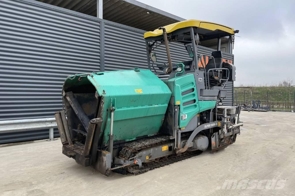 Vögele SUPER 1300-3I Asfaltudlæggere