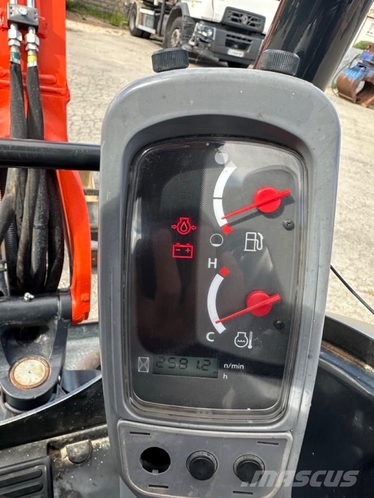 Kubota U 27-4 Minigravemaskiner