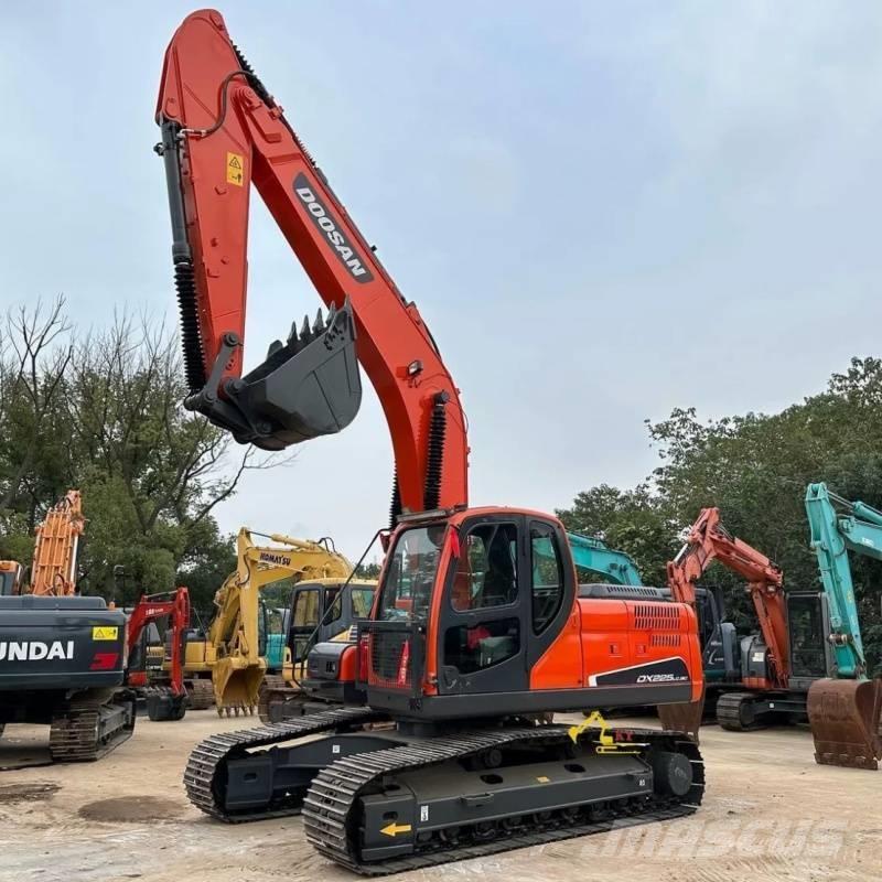 Doosan DX225-9C Gravemaskiner på larvebånd