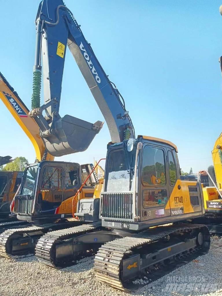 Volvo EC 140 Midi-gravemaskiner 7t - 12t