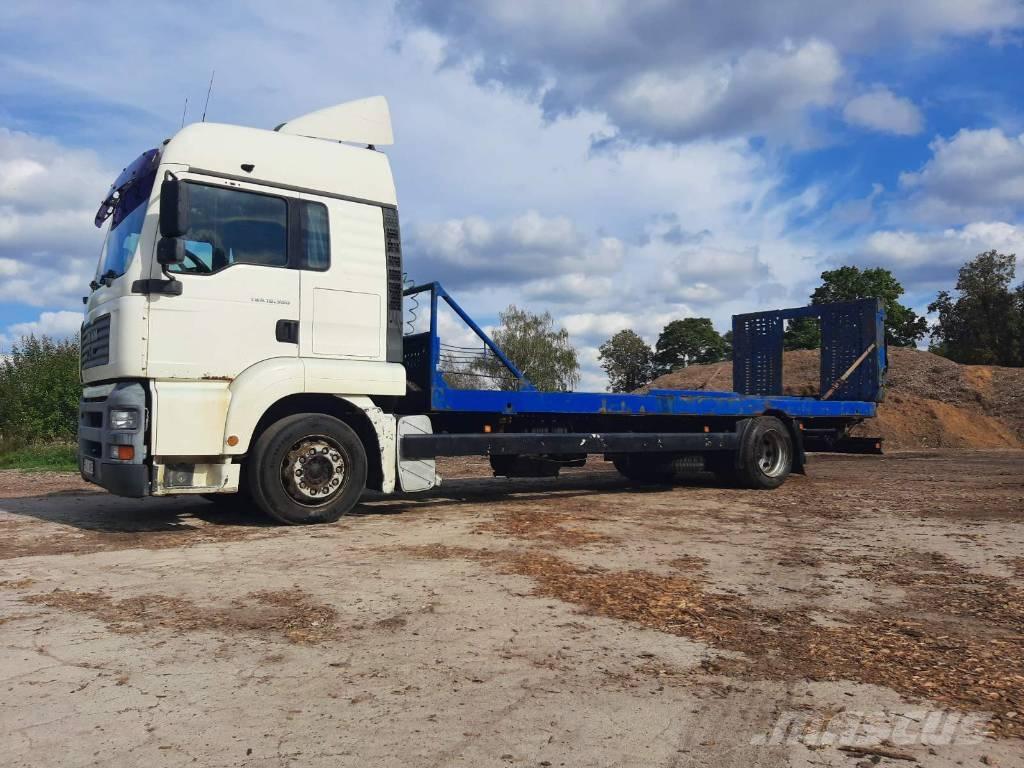 MAN TGA 18.360 Lastbil med lad/Flatbed