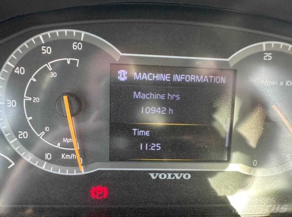 Volvo L 260 H Læssemaskiner på hjul