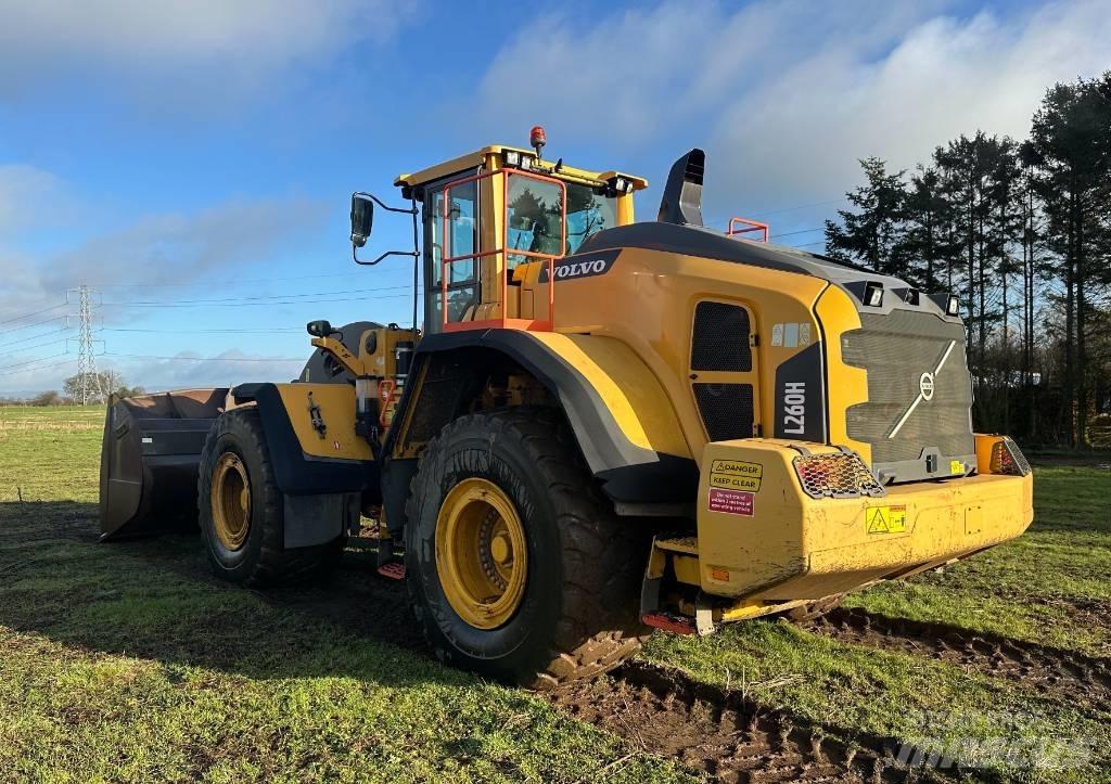 Volvo L 260 H Læssemaskiner på hjul