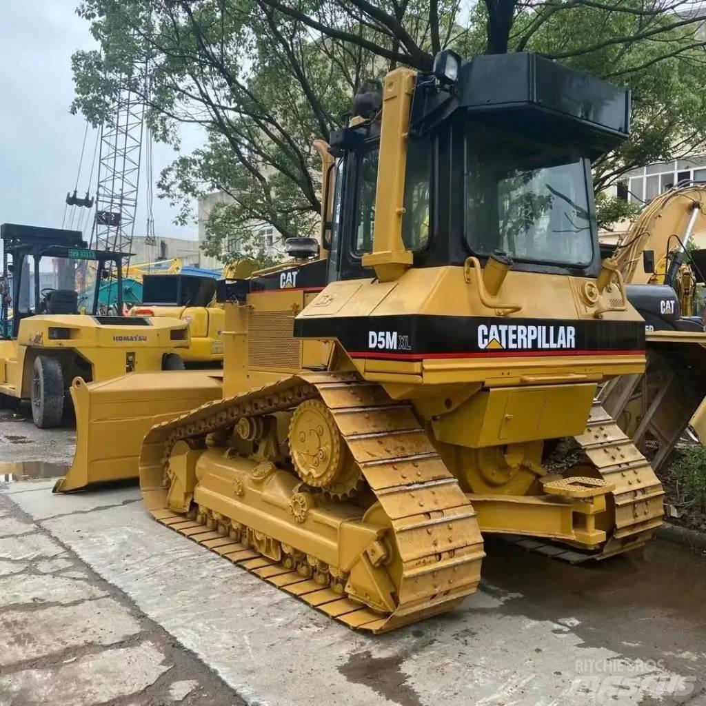 CAT D 5 M XL Bulldozer på larvebånd