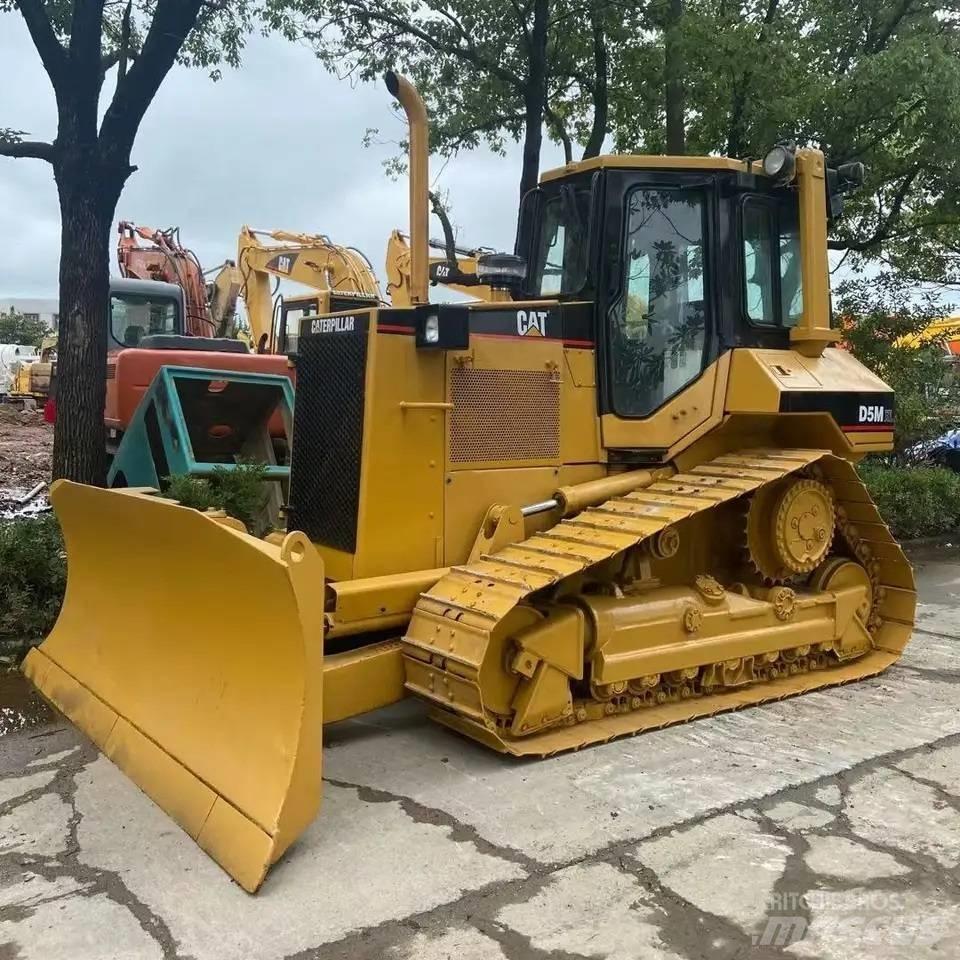 CAT D 5 M XL Bulldozer på larvebånd