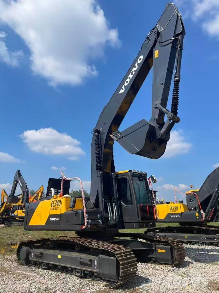 Volvo EC 240 Gravemaskiner på larvebånd