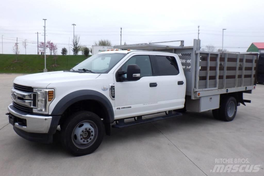 Ford F 550 XLT SD Lastbil med lad/Flatbed