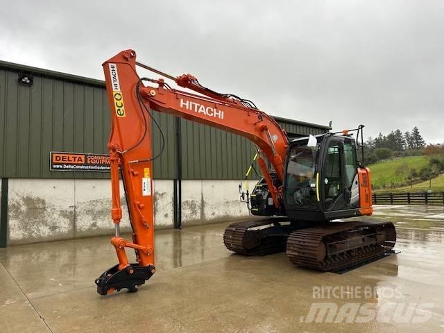 Hitachi ZX 135 US-6 Gravemaskiner på larvebånd