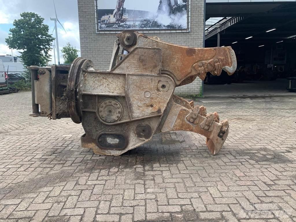 CAT MP30-PP Sakse