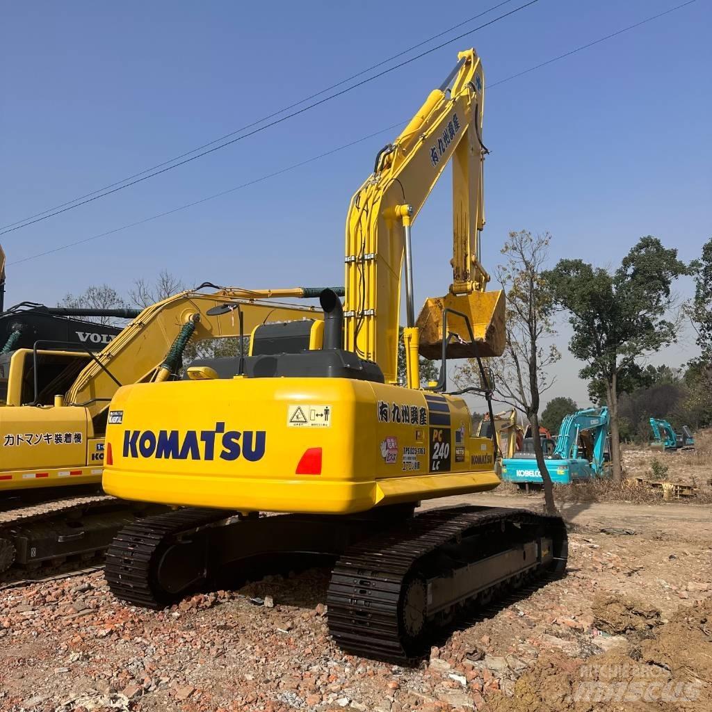 Komatsu PC 240 Gravemaskiner på larvebånd