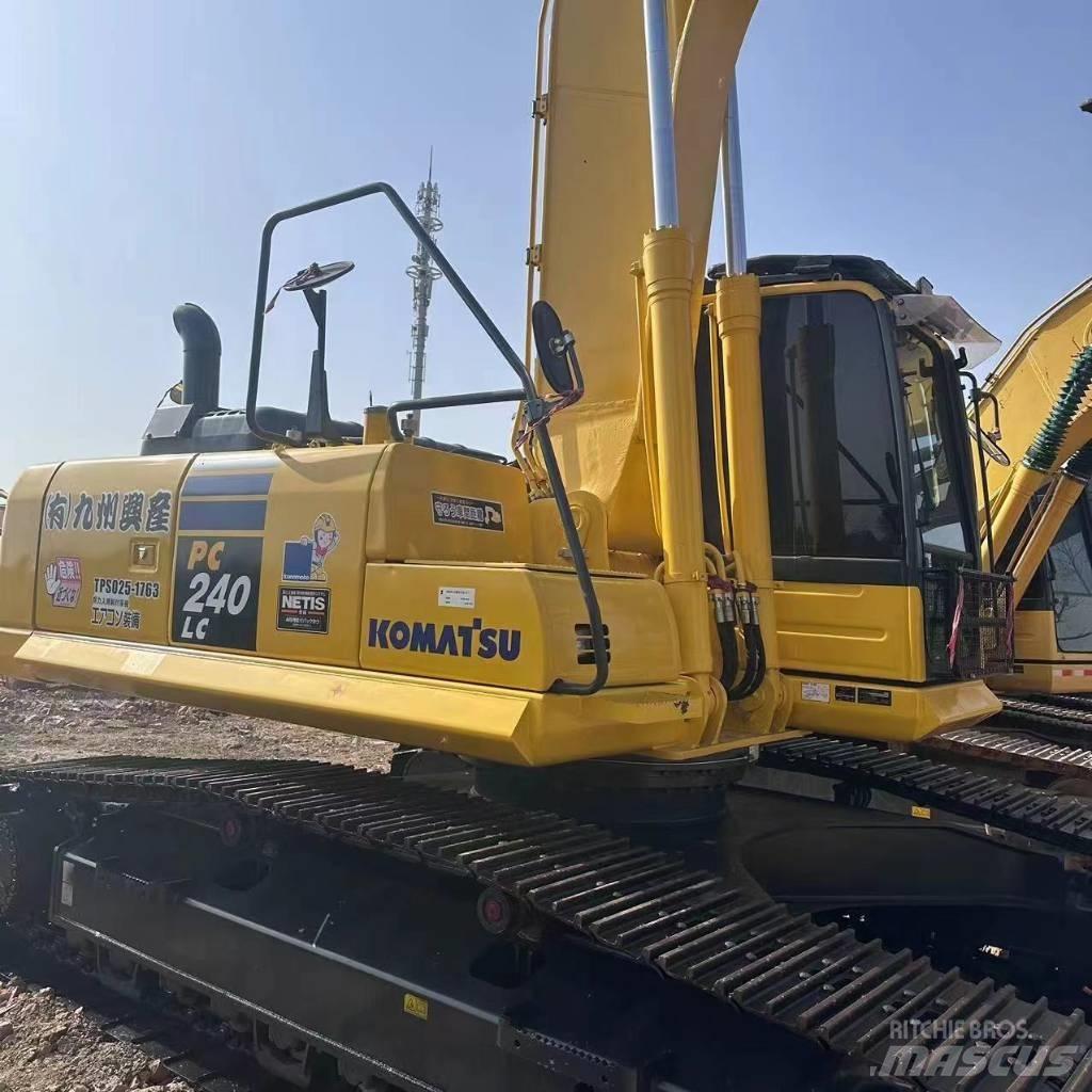 Komatsu PC 240 Gravemaskiner på larvebånd