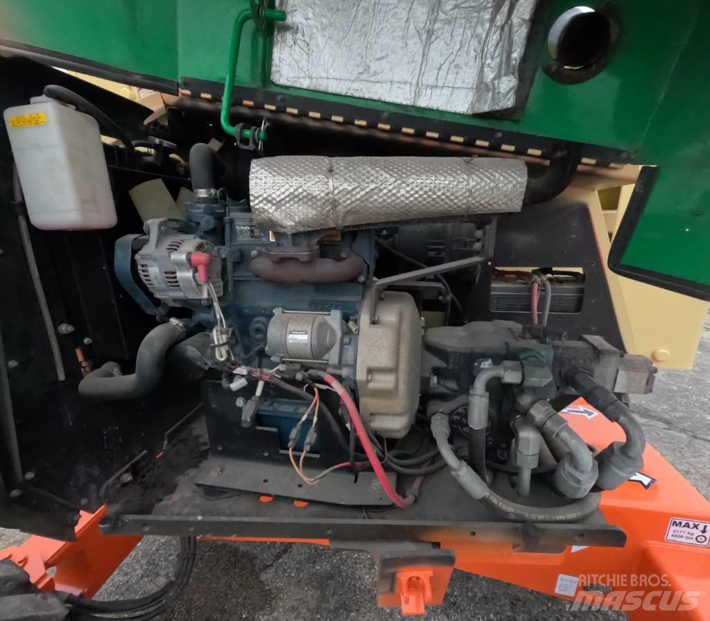 JLG 340 AJ Bomlifte med knækarm