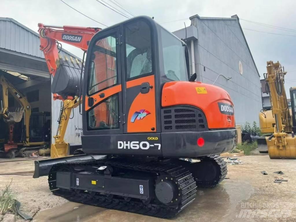 Doosan DH 60 Minigravemaskiner
