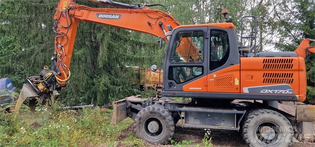 Doosan DX170W Gravemaskiner på hjul
