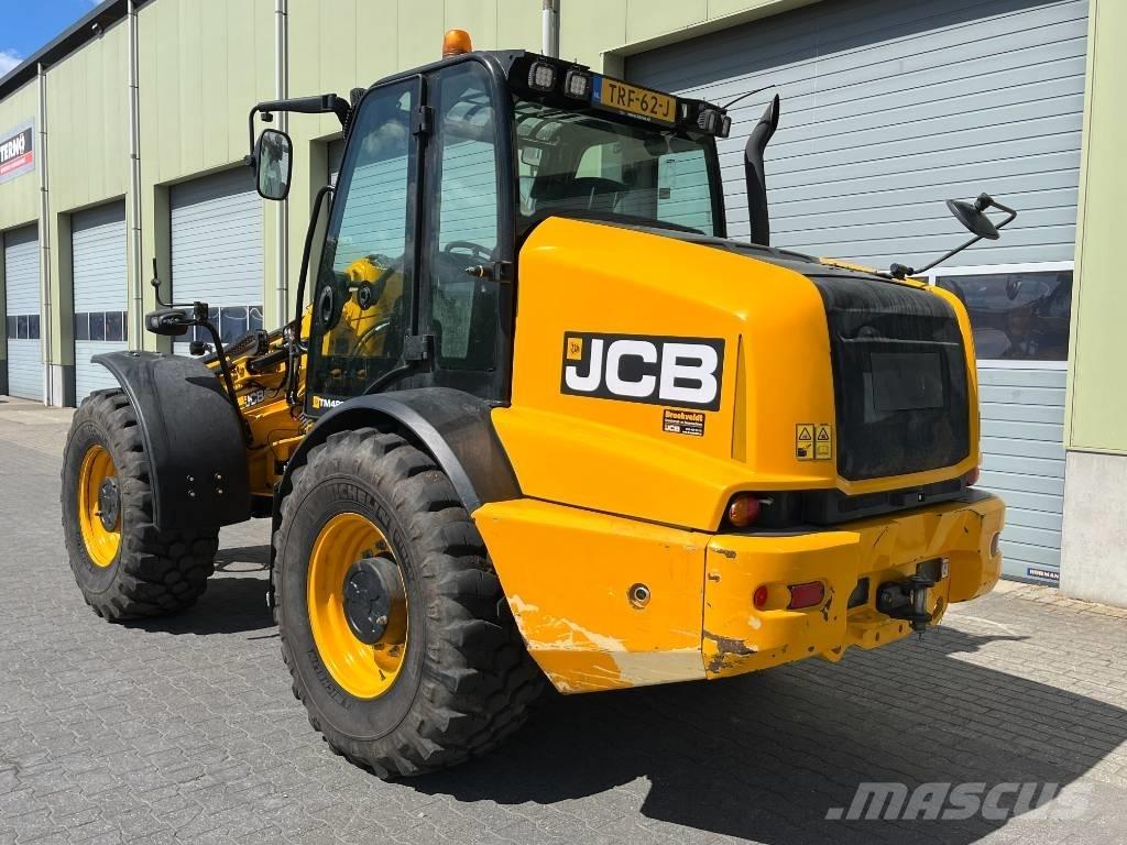 JCB TM 420 Teleskoplæssere til landbrug