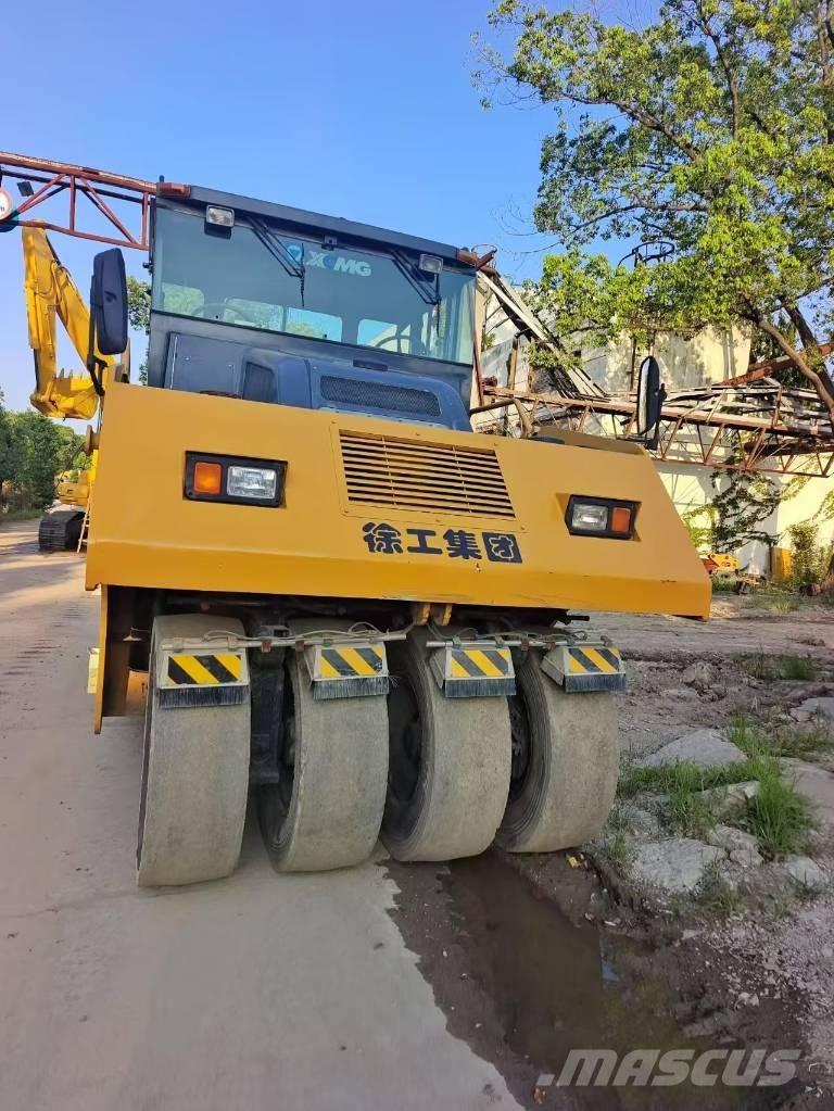 XCMG XP 263 Tromle med luftdæk