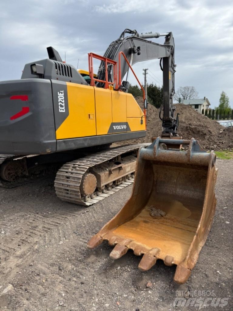 Volvo EC 220 EL Gravemaskiner på larvebånd