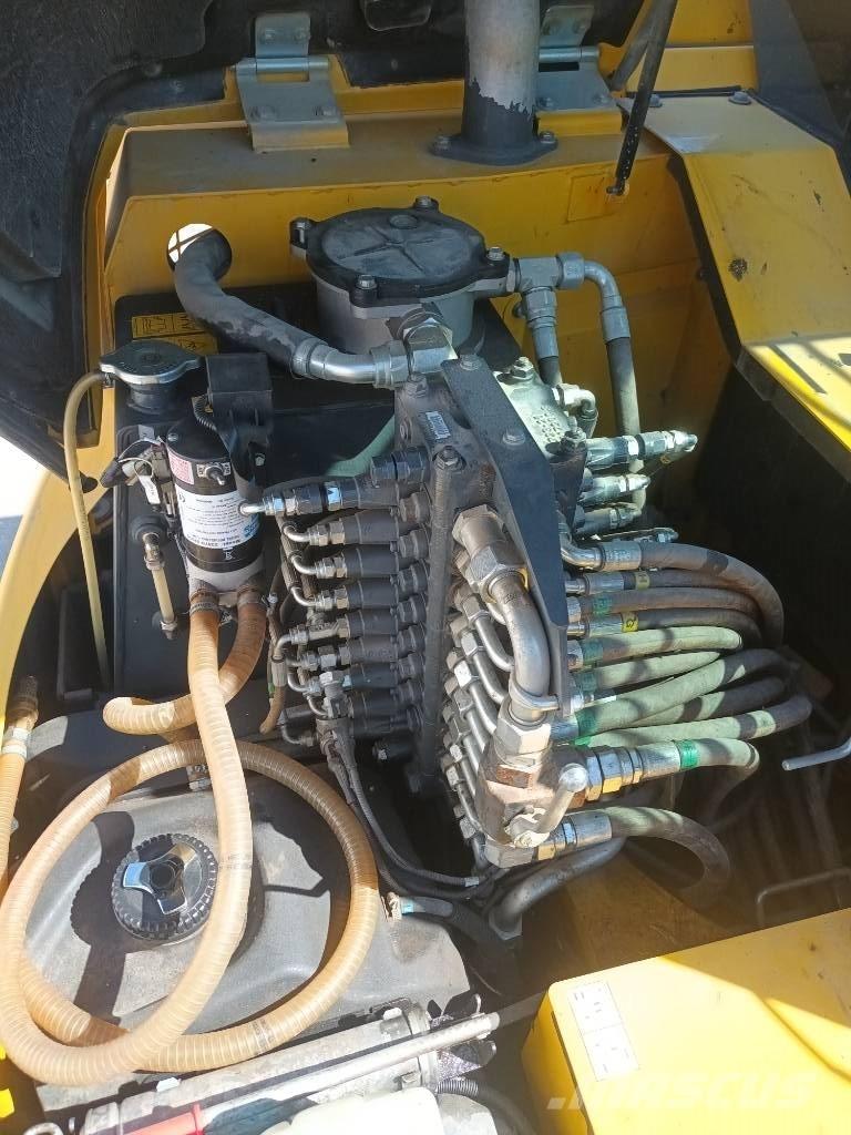 Komatsu PC 80 MR-3 Midi-gravemaskiner 7t - 12t