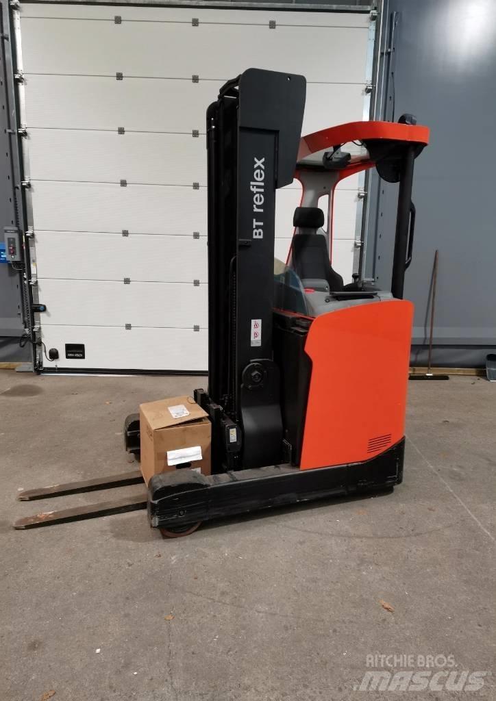 Toyota RRE160H Reachtruck