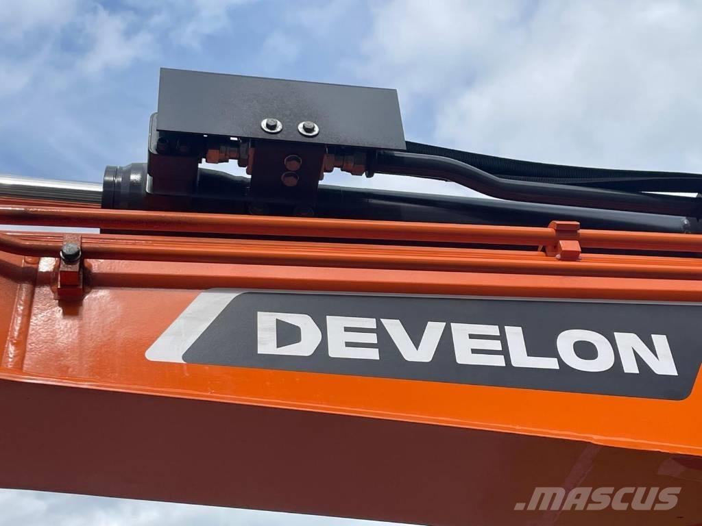 Develon DX 63-7 Minigravemaskiner