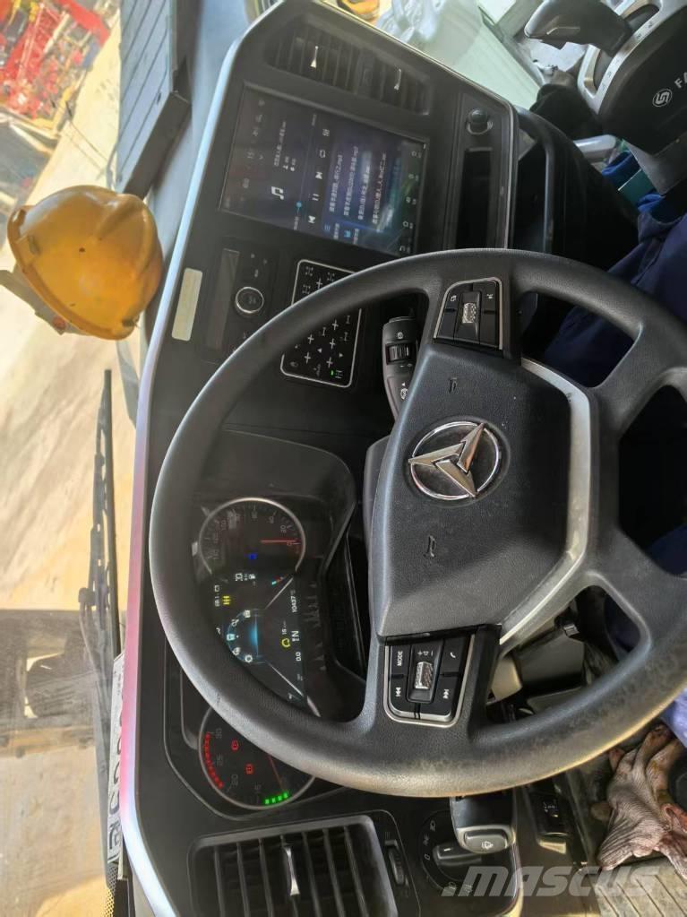 Sany SAC3000C8-8 Kraner til alt terræn