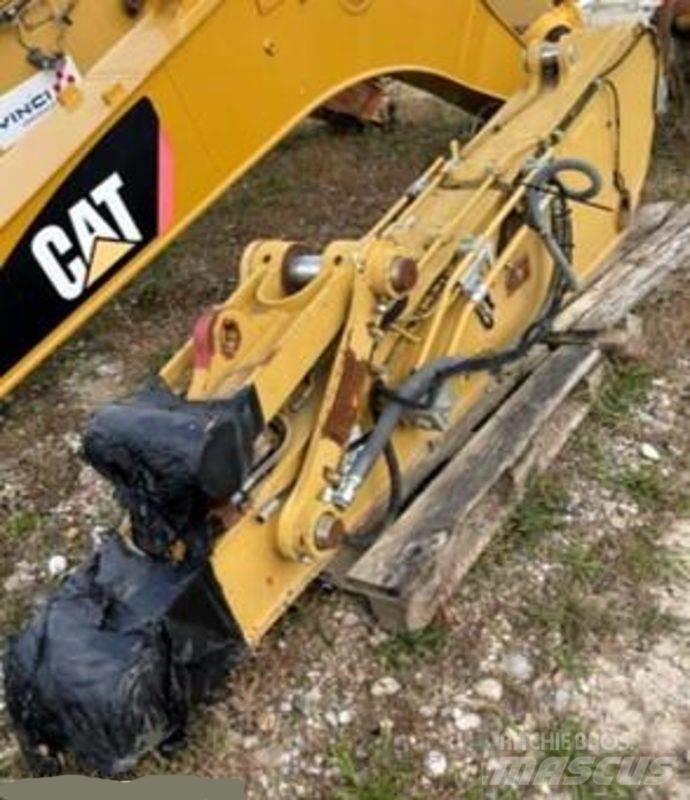 CAT 319 Booms og dippers