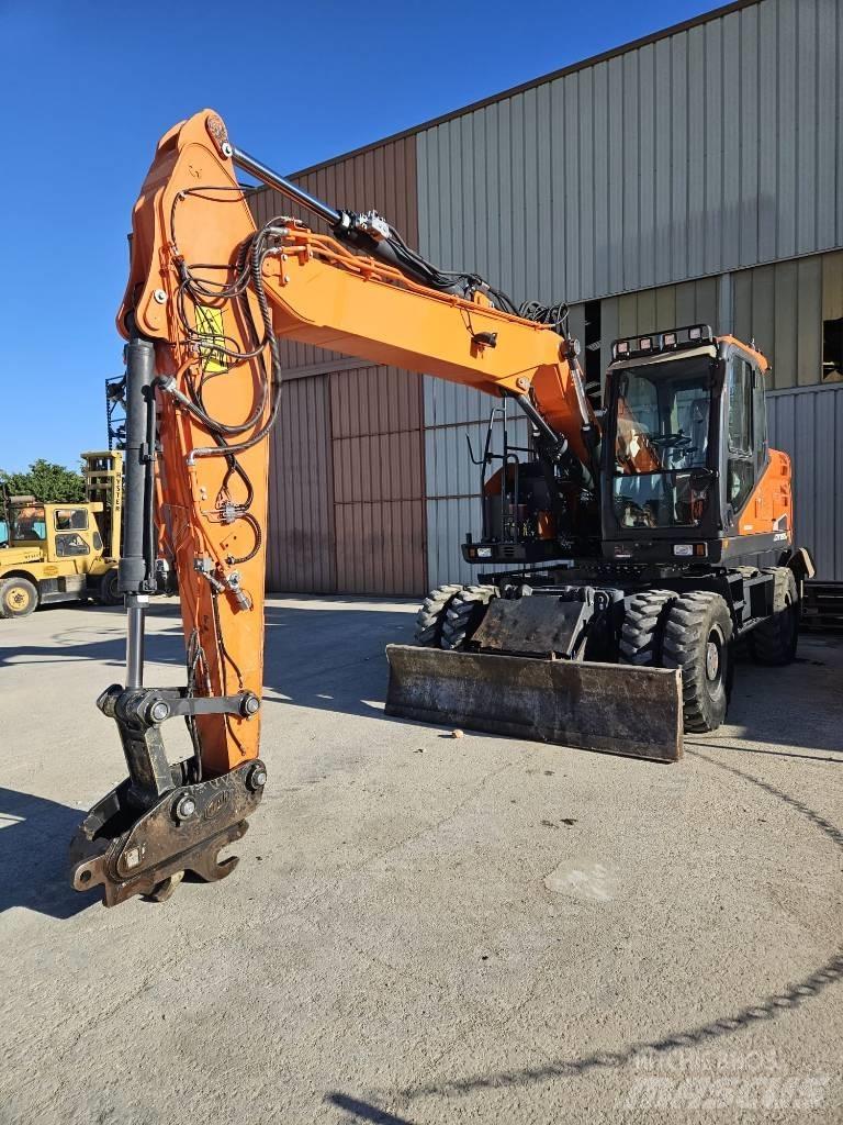 Doosan DX 165 W-5 Gravemaskiner på hjul