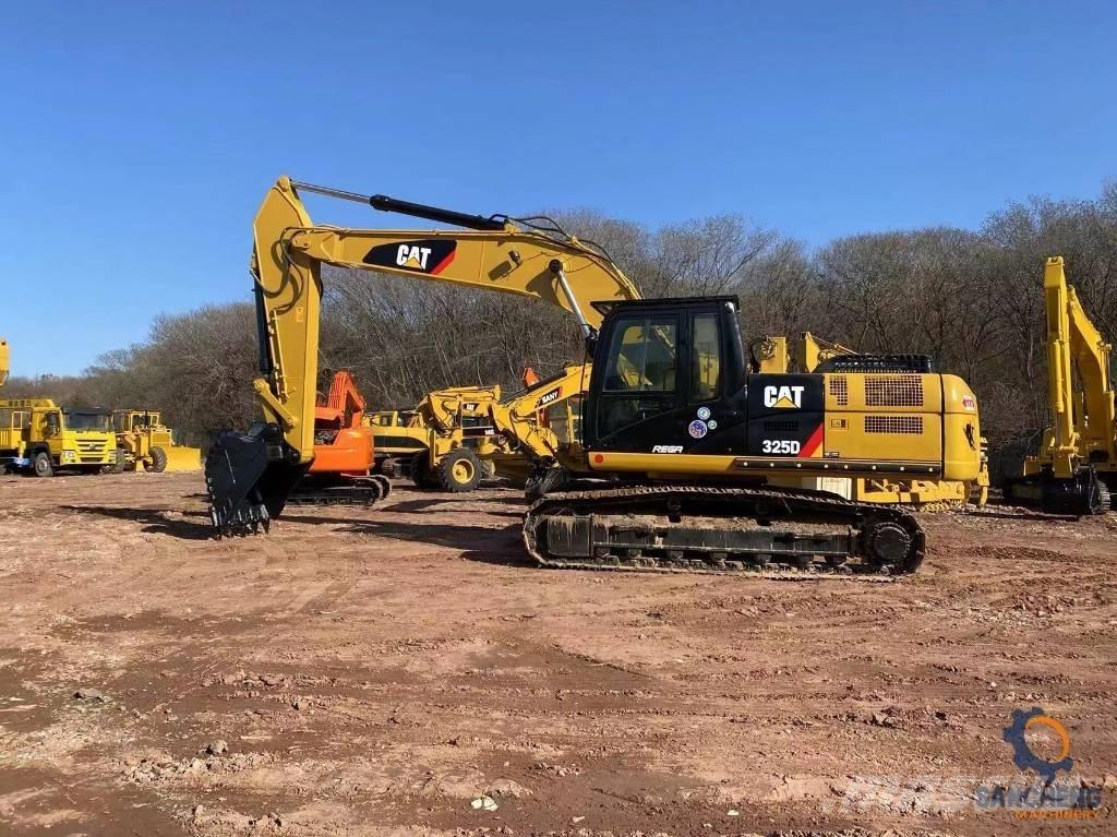 CAT 325 D Gravemaskiner på larvebånd