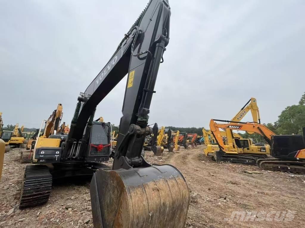 Volvo EC 210 Gravemaskiner på larvebånd