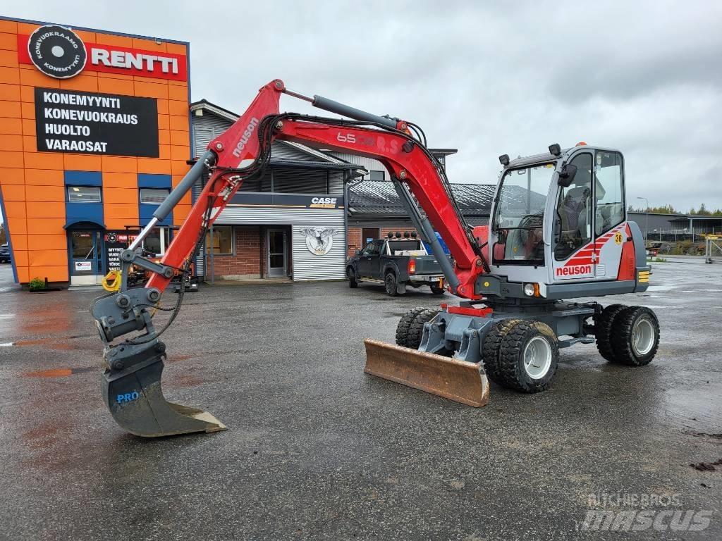 Neuson 6502 WD Gravemaskiner på hjul