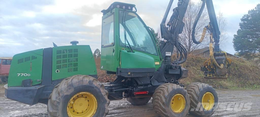 John Deere 770 D Skovningsmaskiner