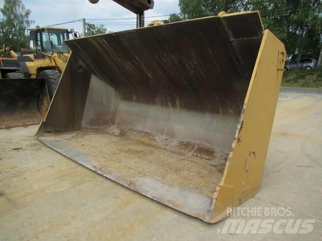 CAT 992 C Skovle