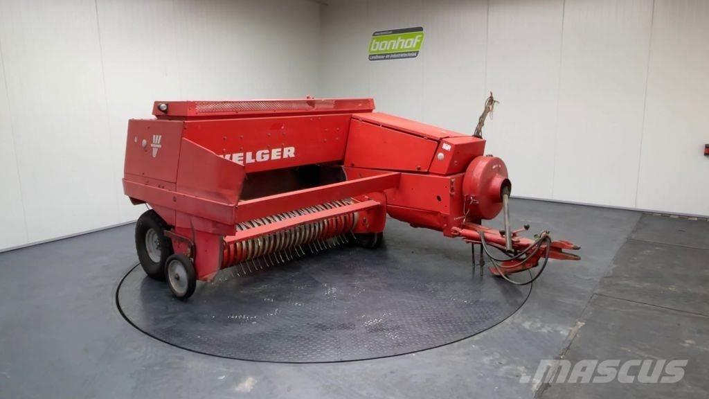 Welger AP 830 Pressere til firkantede baller