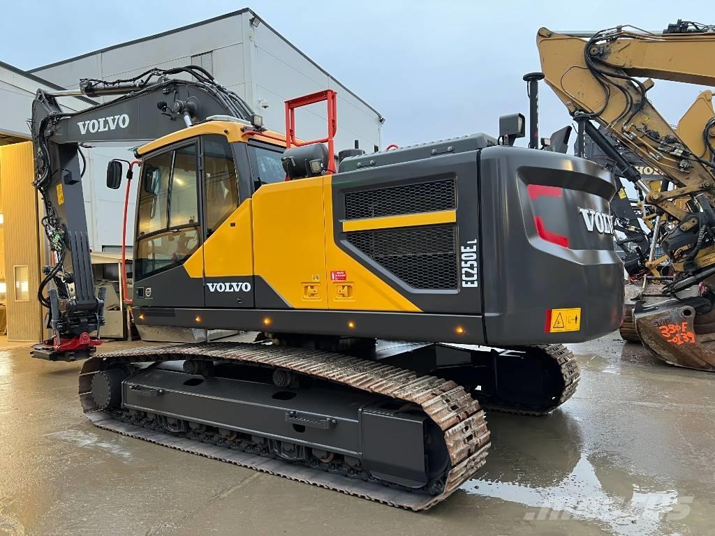 Volvo EC 250 EL Gravemaskiner på larvebånd