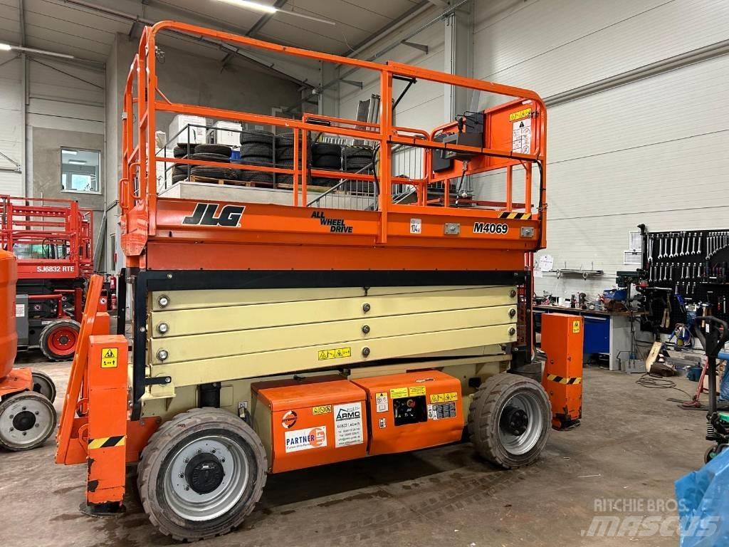 JLG M 4069 LE Saxlifte