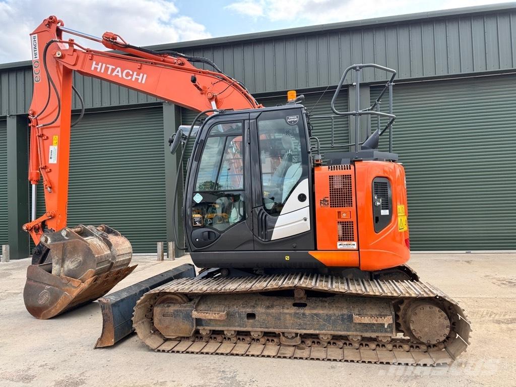 Hitachi ZX 135USBL-6 Gravemaskiner på larvebånd
