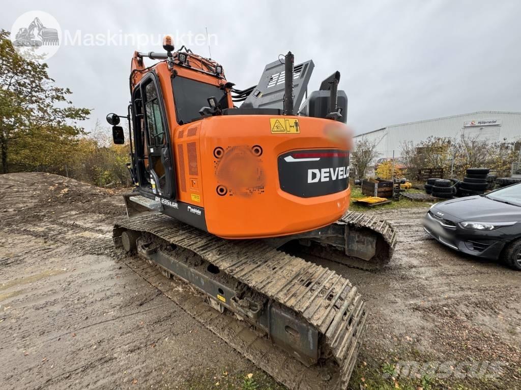 Develon DX 235 LCR Gravemaskiner på larvebånd
