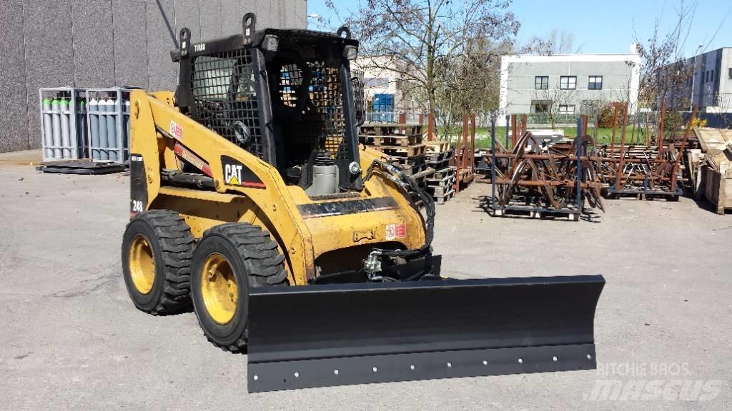 M3 Tilt dozer blade Trucks - Andet