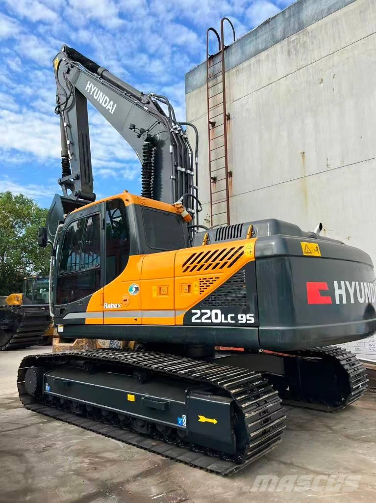 Hyundai R220LC-9S Gravemaskiner på larvebånd