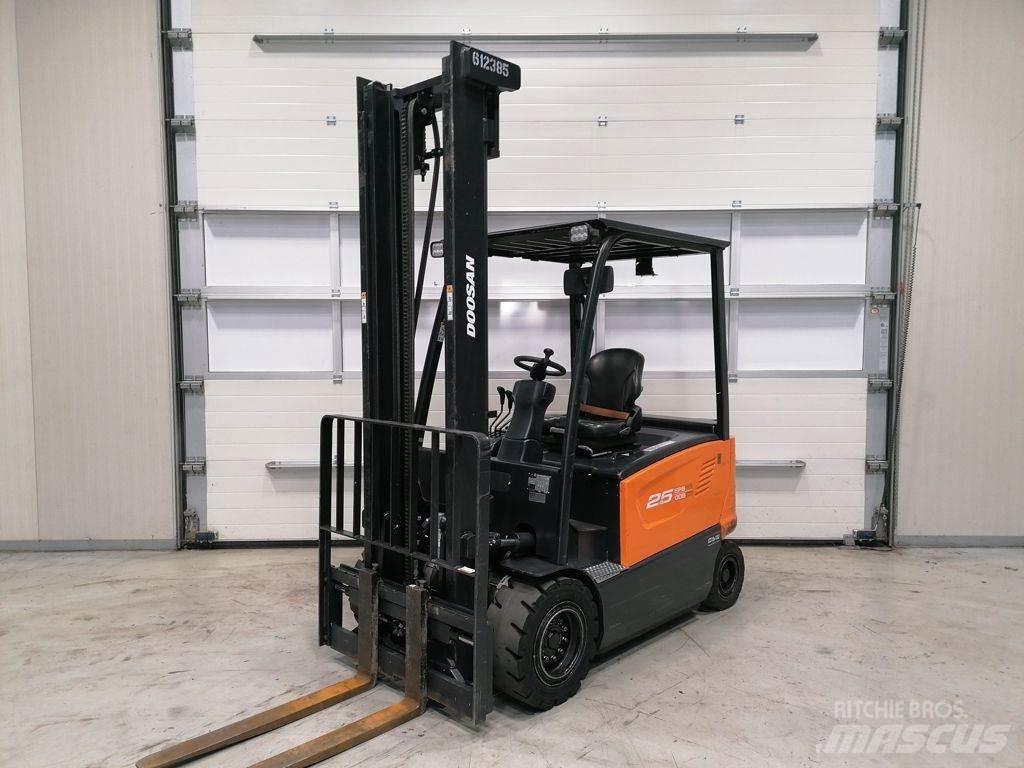 Doosan B25X-7 El gaffeltrucks