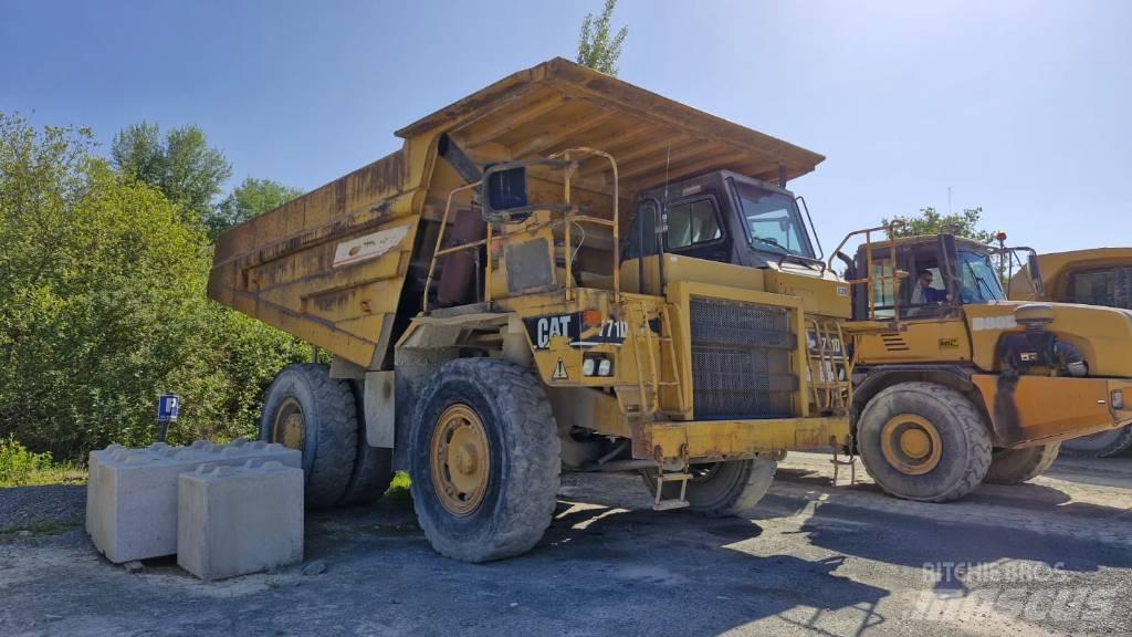 CAT 771D Knækstyrede dumpere