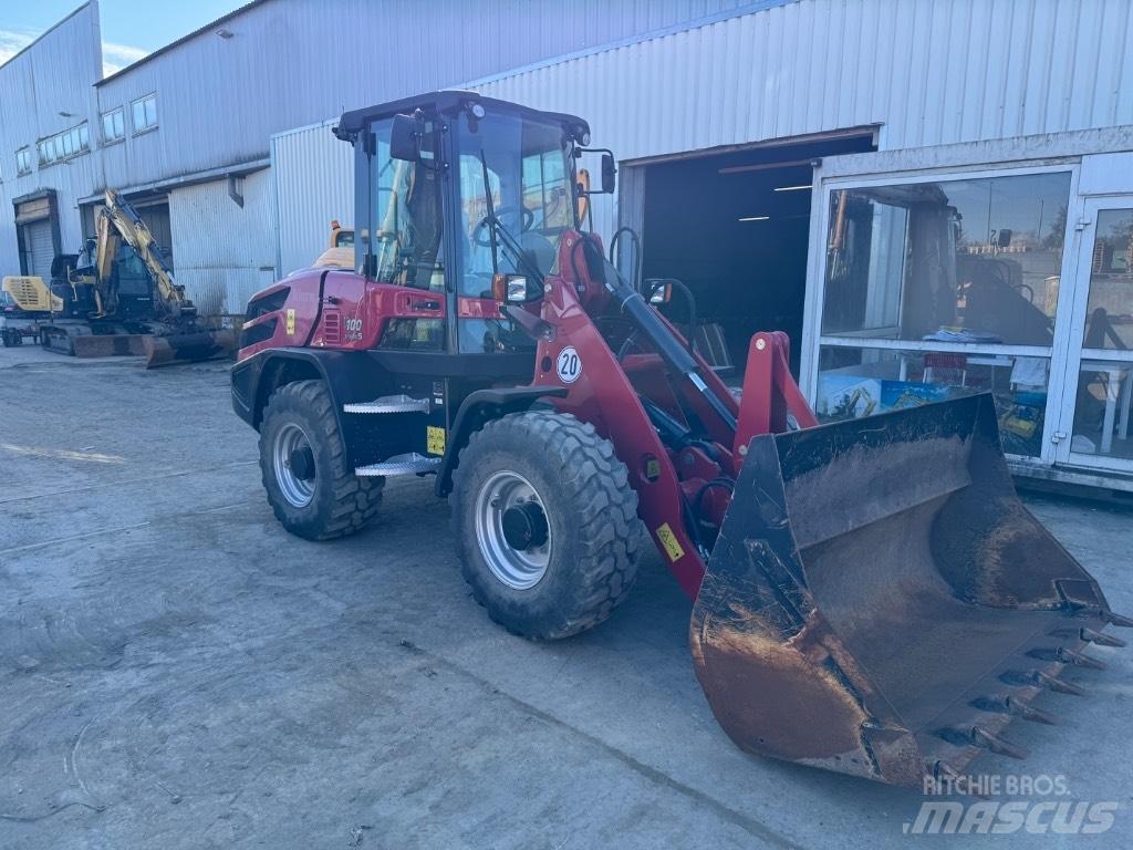 Yanmar V100 (00778) Læssemaskiner på hjul