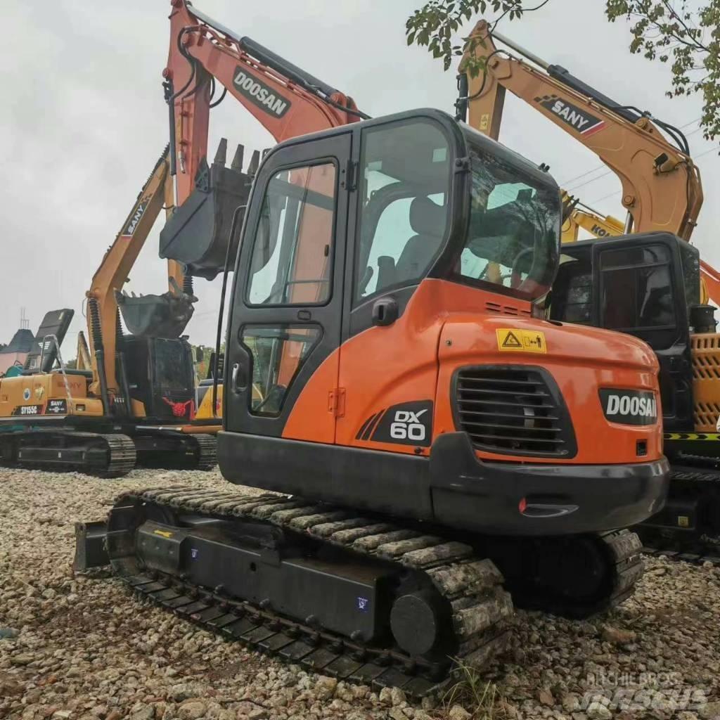 Doosan DX60 Minigravemaskiner
