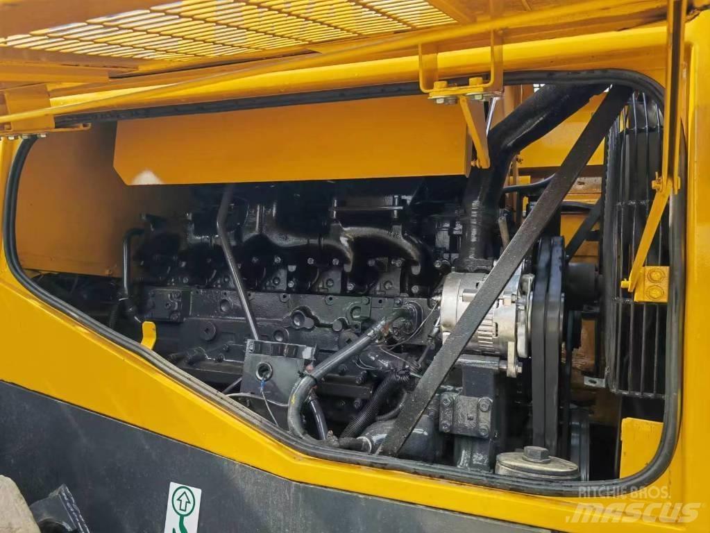 Komatsu WA 470-3 Læssemaskiner på hjul